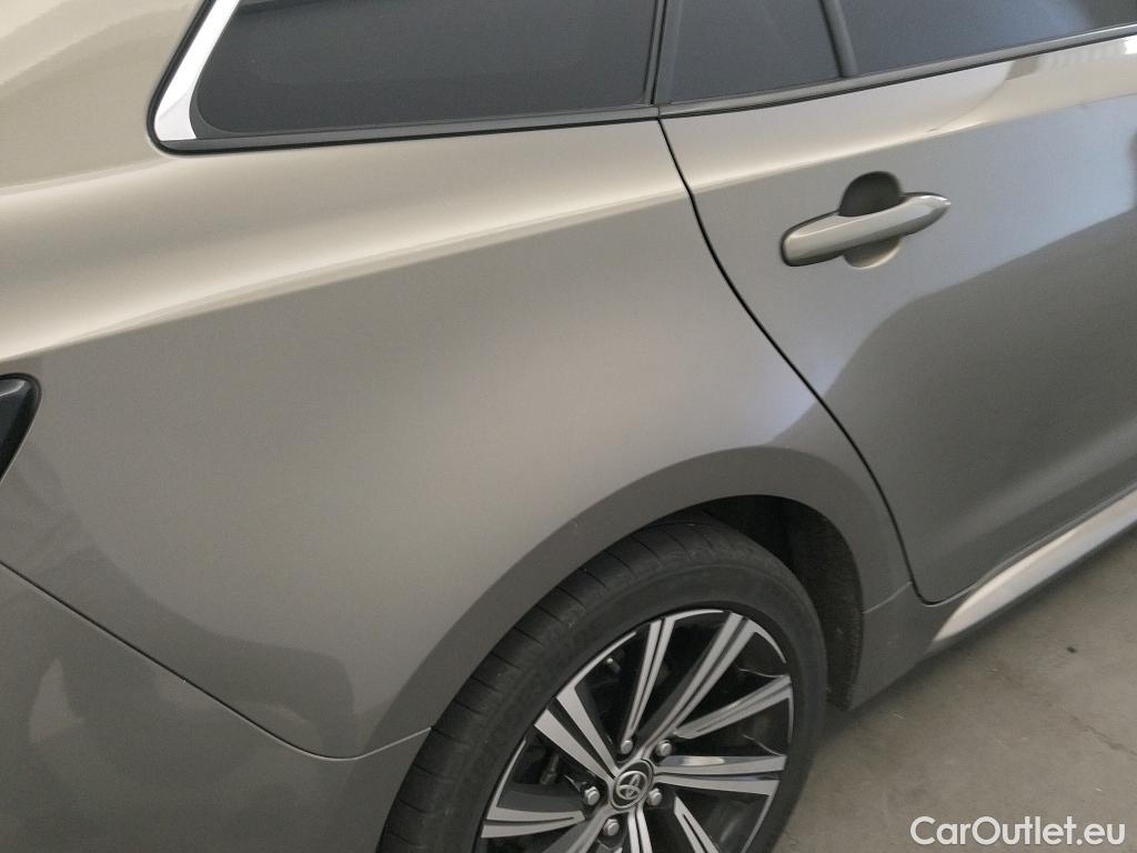  Toyota  Corolla TOYOTA  / 2019 / 5P / familiar 2.0 180H STYLE E-CVT TOURING SPORT #22