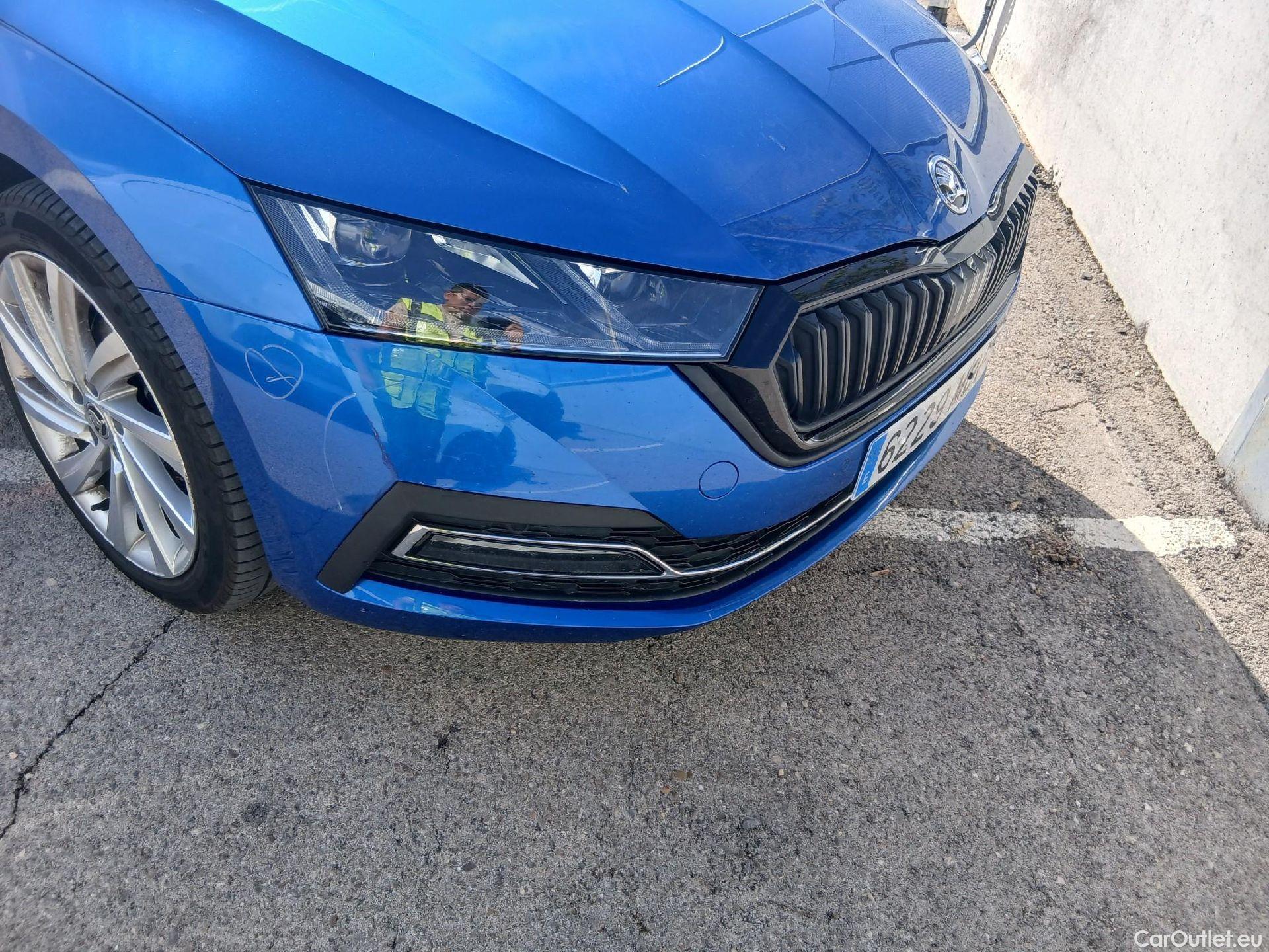  Skoda  Octavia SKODA  / 2020 / 5P / berlina con portón 2.0 TDI 110kW (150 CV) DSG Style #1