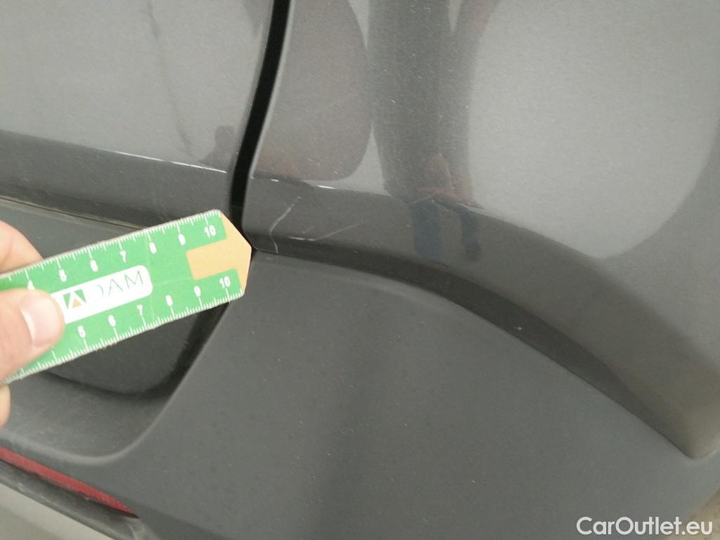  Toyota  RAV4 TOYOTA  / 2018 / 5P / todoterreno 2.5l 220H Advance #14