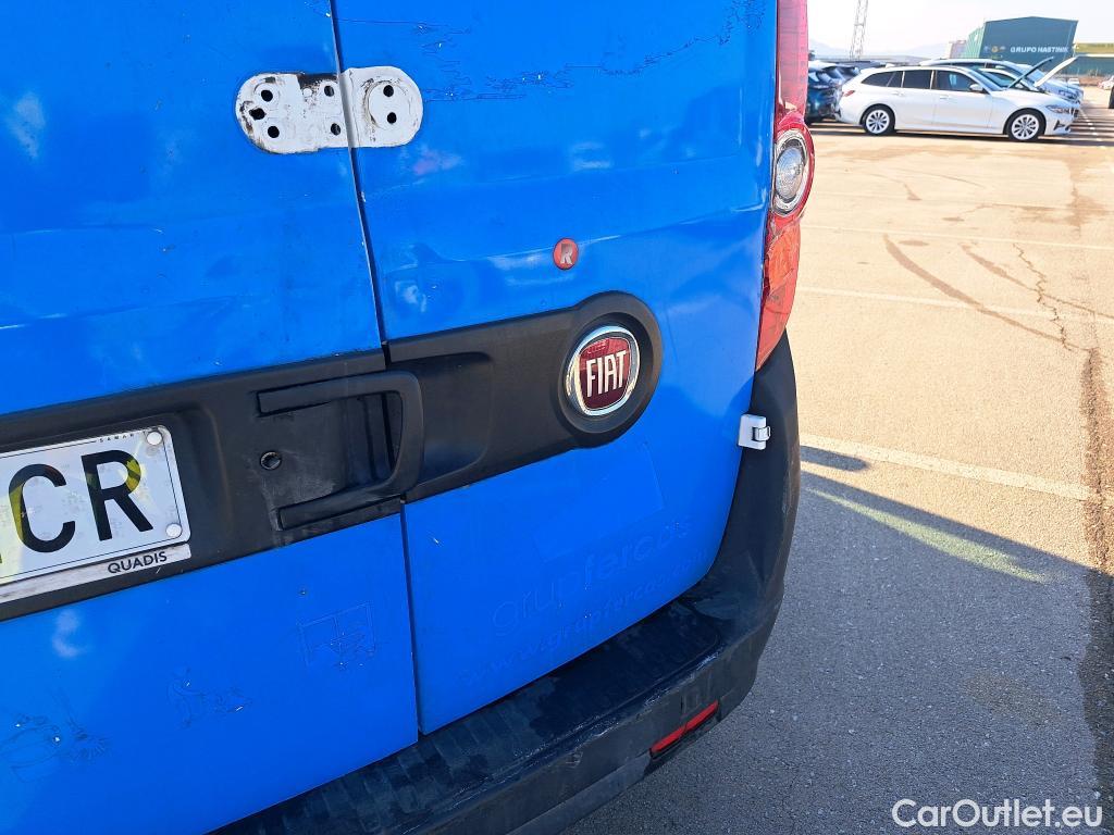  Fiat  Doblo FIAT Doblò Cargo/2015/4P/furgón derivado de turismo Cargo Maxi Base Plus 1.3 Mjet 70kW #27