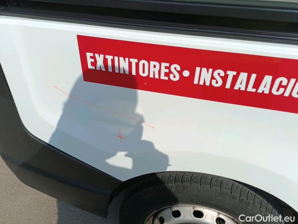  Nissan  NV300 NISSAN  / 2016 / 4P / furgón 2.0dCi 88kW (120CV) L1H1 1T Optima #4