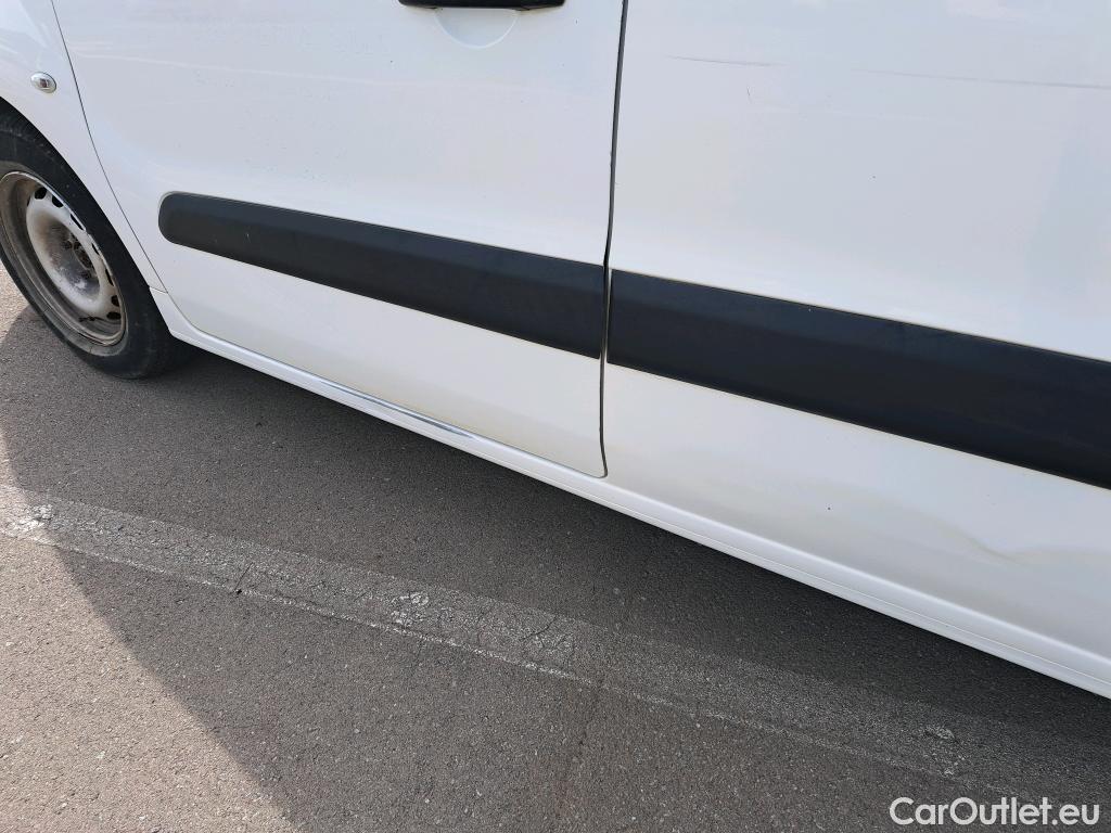  Citroen  Berlingo CITROEN  / 2015 / 4P / combi Multispace LIVE Edit.BlueHDi 74KW (100CV #34