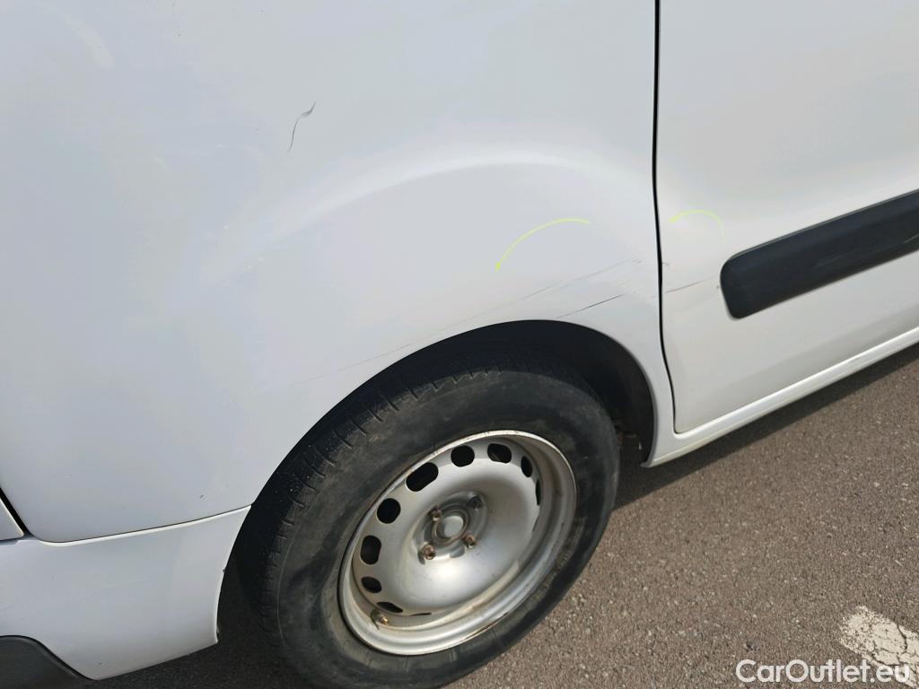  Citroen  Berlingo CITROEN  / 2015 / 4P / combi Multispace LIVE Edit.BlueHDi 74KW (100CV #19