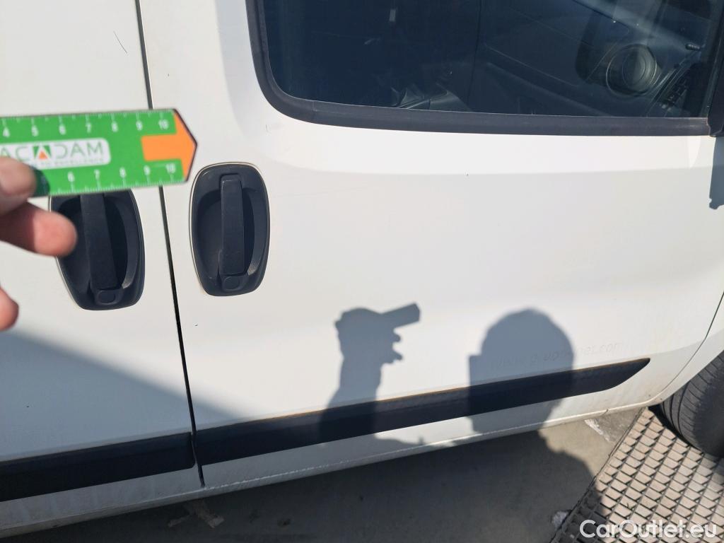  Fiat  Fiorino FIAT  / 2016 / 4P / furgón derivado de turismo Cargo Base N1 1.3 MJet 59 kW (80 CV) #45