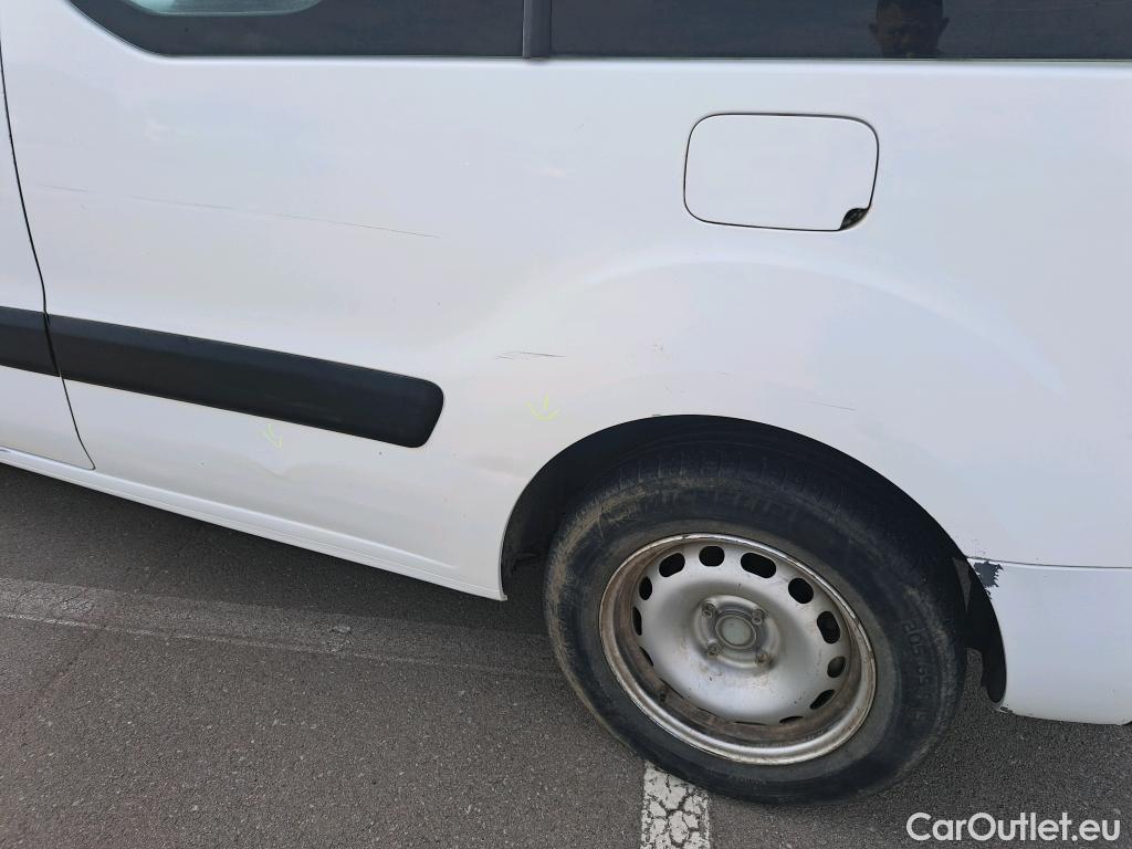  Citroen  Berlingo CITROEN  / 2015 / 4P / combi Multispace LIVE Edit.BlueHDi 74KW (100CV #5