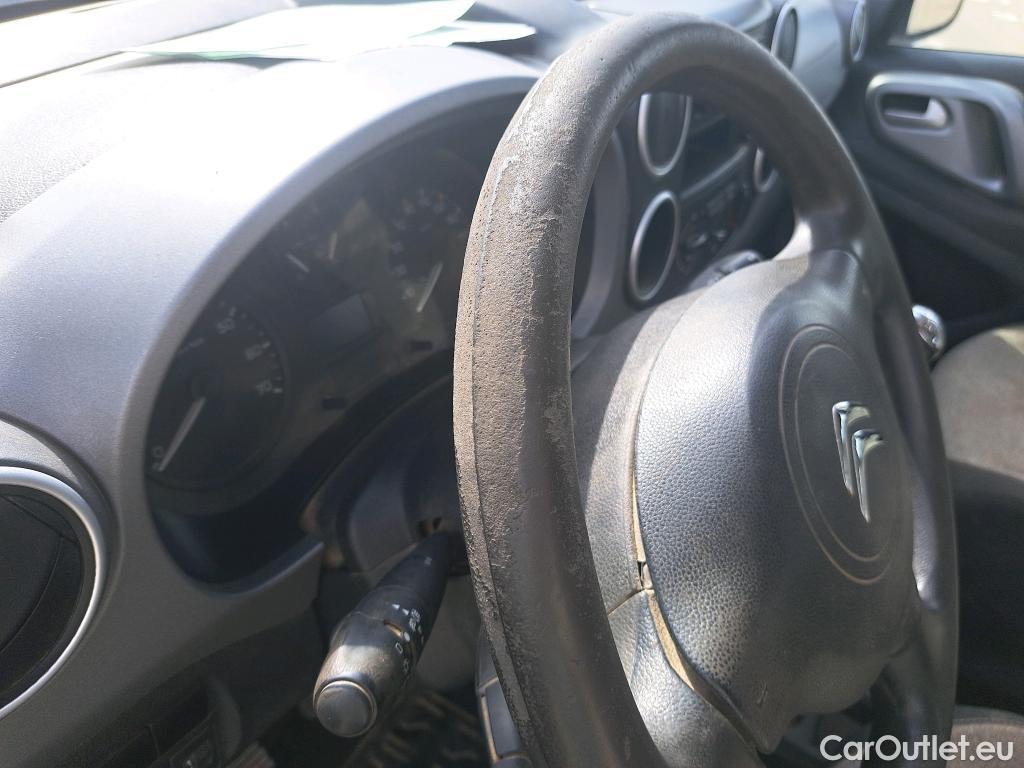  Citroen  Berlingo CITROEN  / 2015 / 4P / combi Multispace LIVE Edit.BlueHDi 74KW (100CV #4