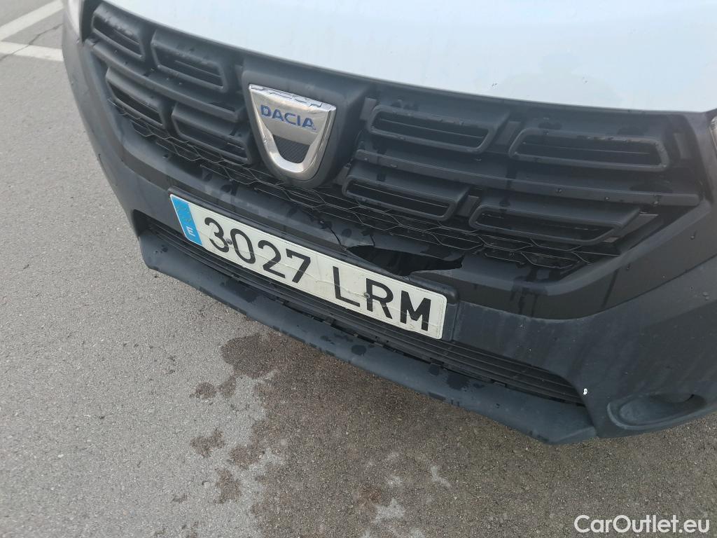  Dacia  Dokker DACIA  / 2013 / 4P / furgón derivado de turismo Van Essential Blue dCi 70kW (95CV) #24