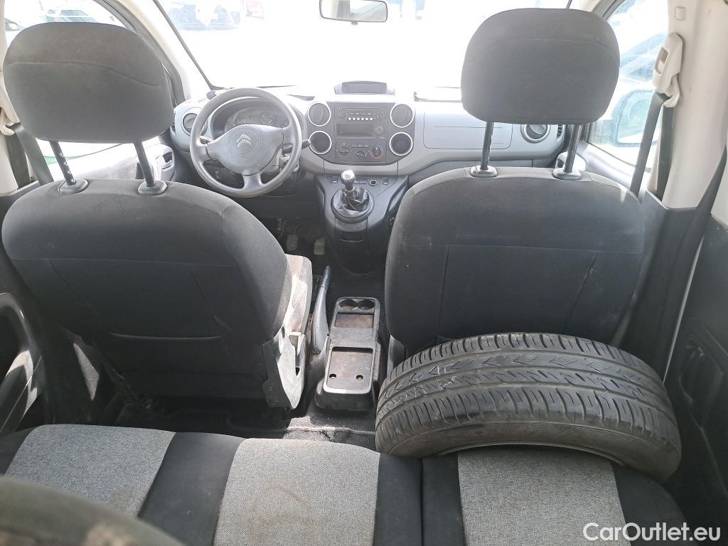  Citroen  Berlingo CITROEN  / 2015 / 4P / combi Multispace LIVE Edit.BlueHDi 74KW (100CV #50