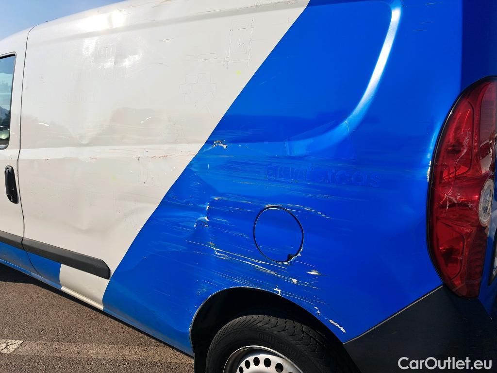  Fiat  Doblo FIAT Doblò Cargo/2015/4P/furgón derivado de turismo Cargo Maxi Base Plus 1.3 Mjet 70kW #1
