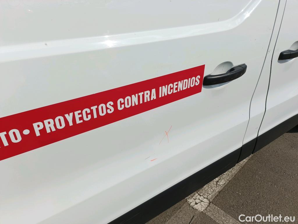  Nissan  NV300 NISSAN  / 2016 / 4P / furgón 2.0dCi 88kW (120CV) L1H1 1T Optima #7