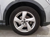  Audi  Q3 AUDI  / 2018 / 5P / SUV 35 TDI S TRONIC BUSINESS ADVANCED #9