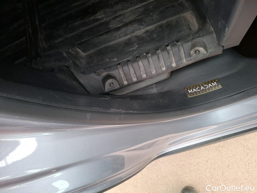  Citroen  C3  Société Feel 1.5 BlueHDI 100CV BVM6 E6dT #1
