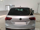  Volkswagen  Tiguan VOLKSWAGEN  / 2020 / 5P / SUV 2.0 TDI SCR 110KW LIFE DSG #31