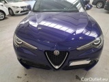  Alfa Romeo   STELVIO ALFA ROMEO / 2017 / 5P / SUV 2.2 TURBO DIESEL 160CV BUSINESS AT8 RWD #24
