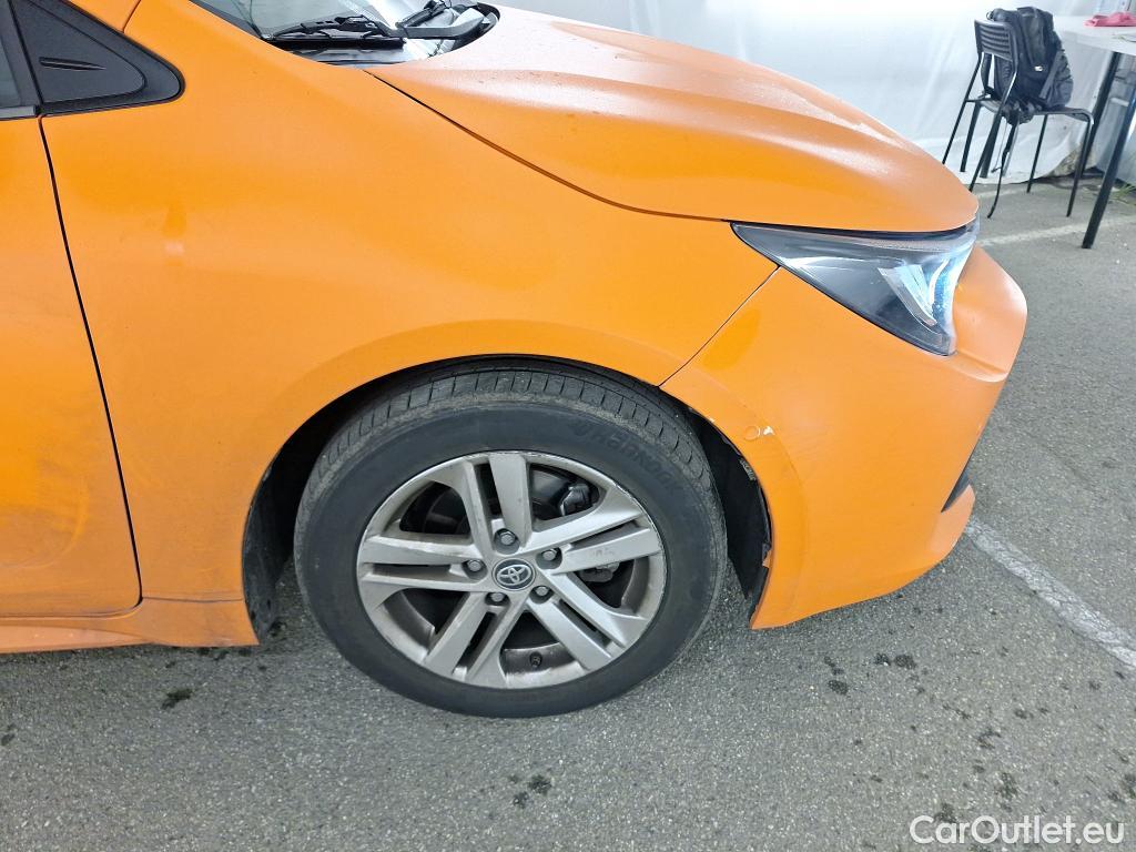  Toyota  Corolla TOYOTA  / 2018 / 5P / Berline Hybride 122h Dynamic Business Stage Acad #35