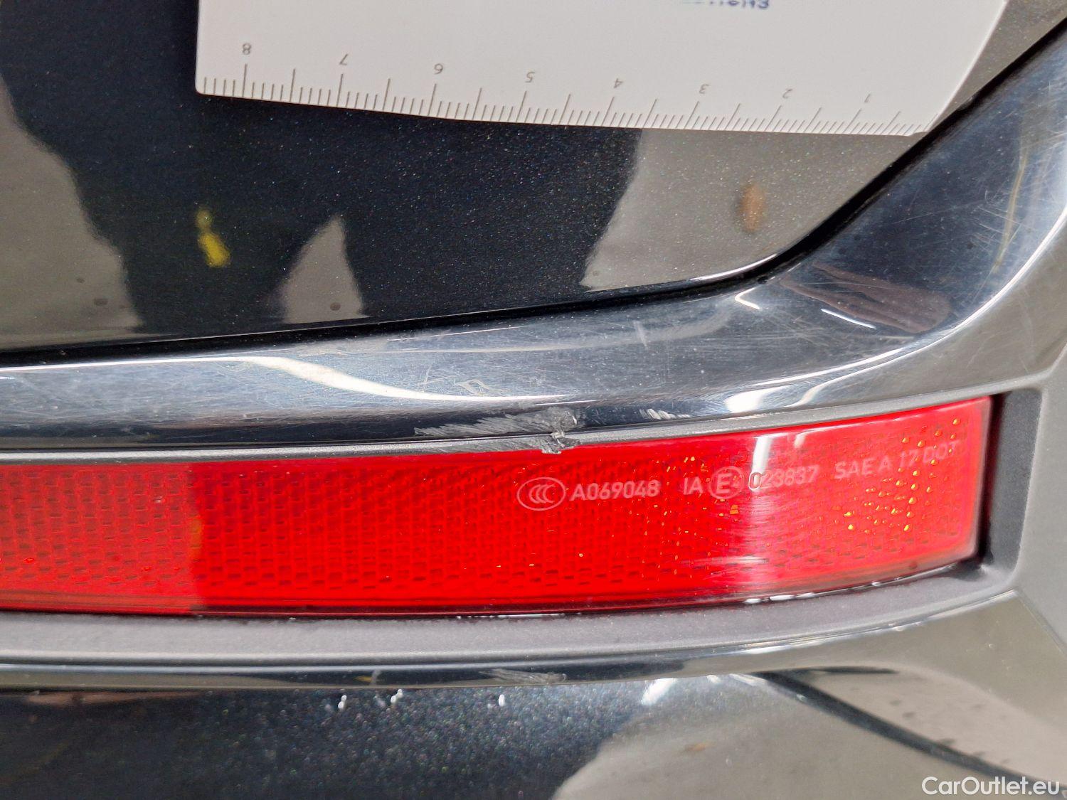  Bmw  Serie 3 BMW, 3-serie '18, BMW 3 Reeks Berline 318dA (100 kW) 4d #15