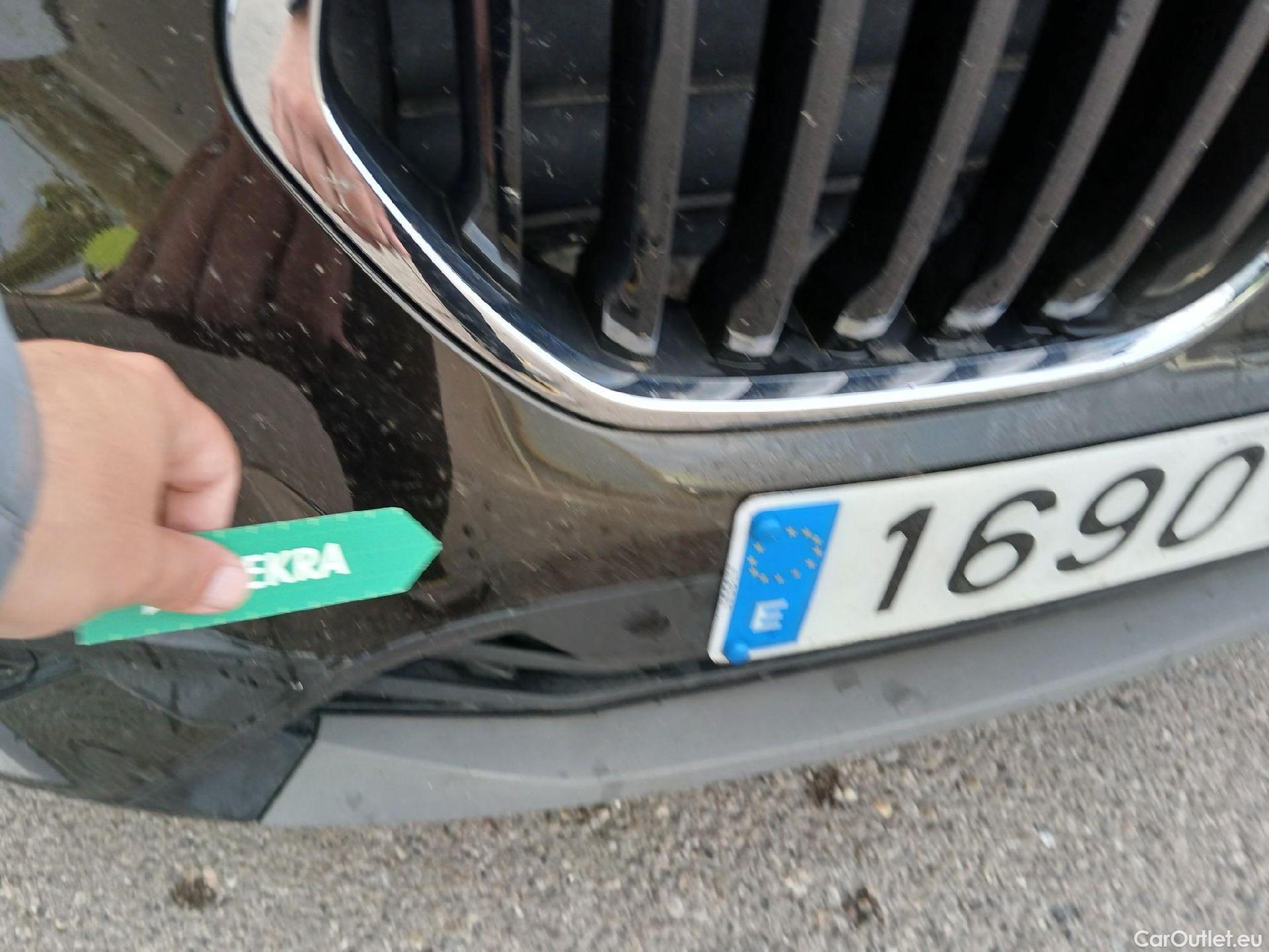  Bmw  X1 BMW  / 2019 / 5P / todoterreno sDrive16d Business #5