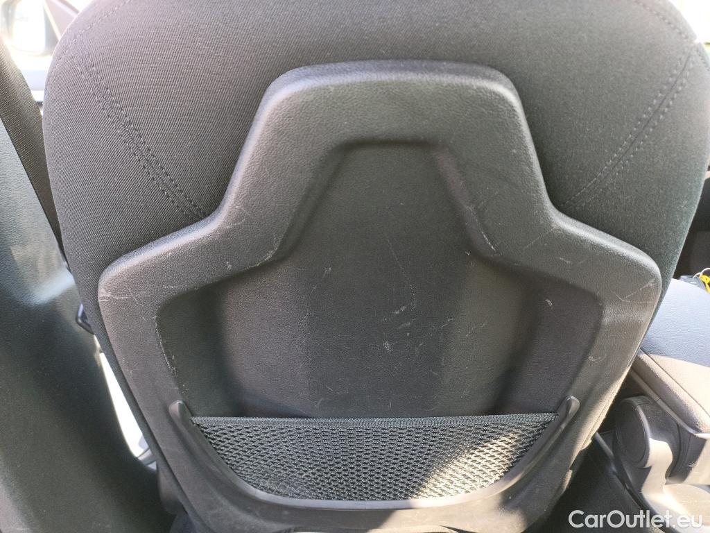  Bmw  X1 BMW  / 2015 / 5P / todoterreno sDrive18d #13