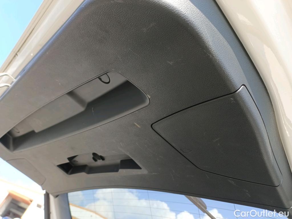  Bmw  X1 BMW  / 2015 / 5P / todoterreno sDrive18d #22