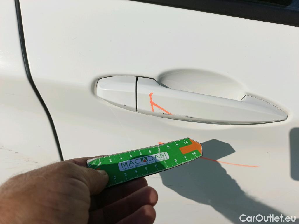  Bmw  X1 BMW  / 2015 / 5P / todoterreno sDrive18d #28