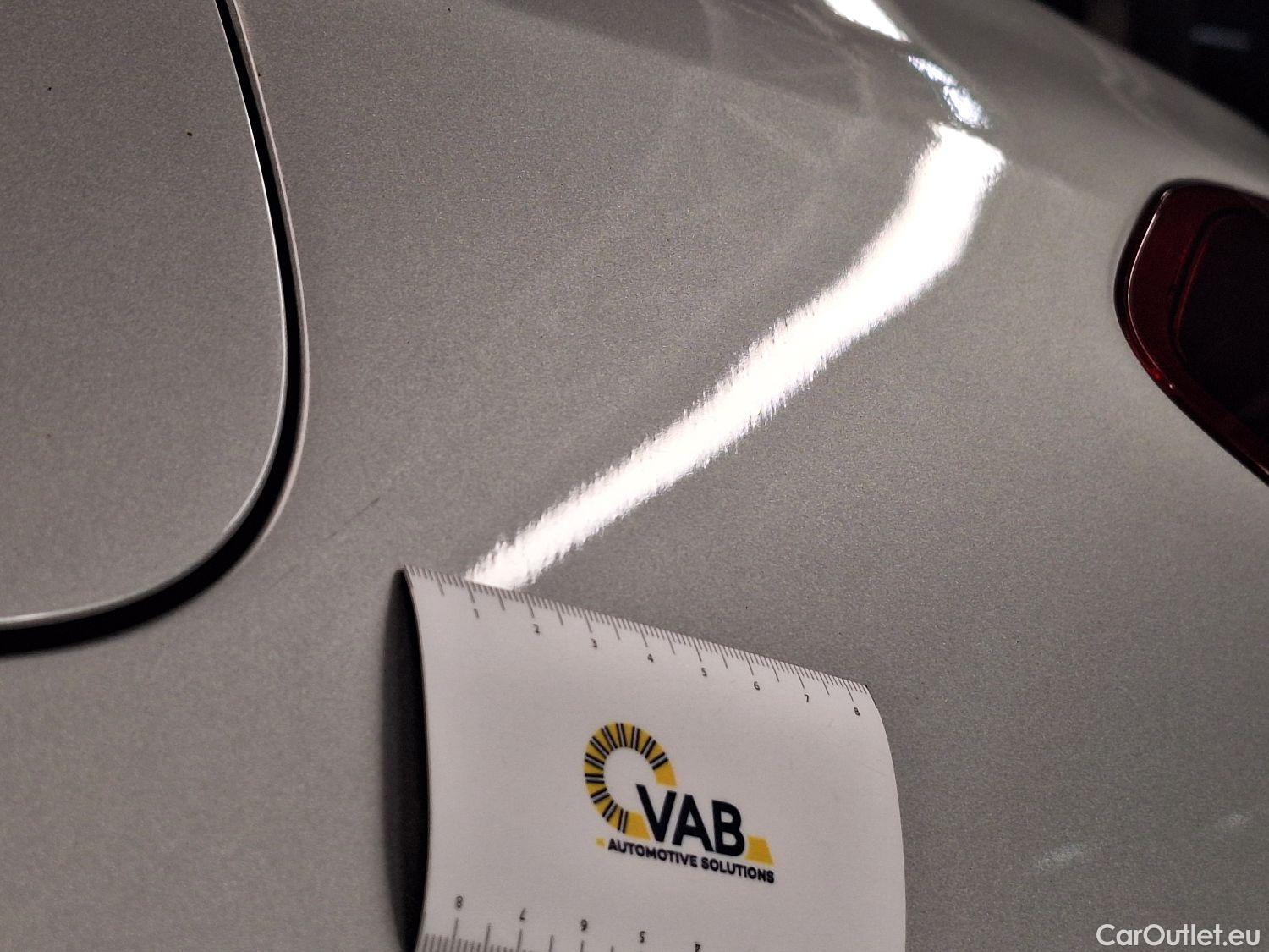  Mercedes  A-Klasse Mercedes, A-Class Berline '18, Mercedes-Benz  Limousine A 180 d DCT 4d #28