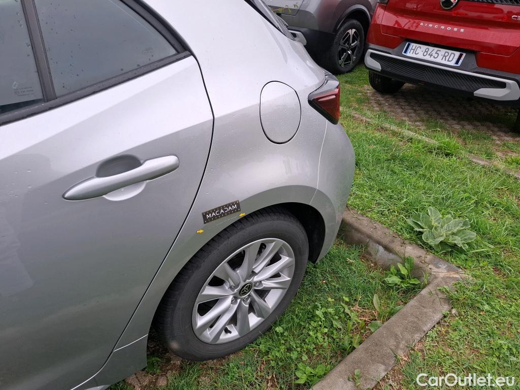  Toyota  Corolla TOYOTA  / 2022 / 5P / Berline Hybride 140h Dynamic Business Beyond Zer #14