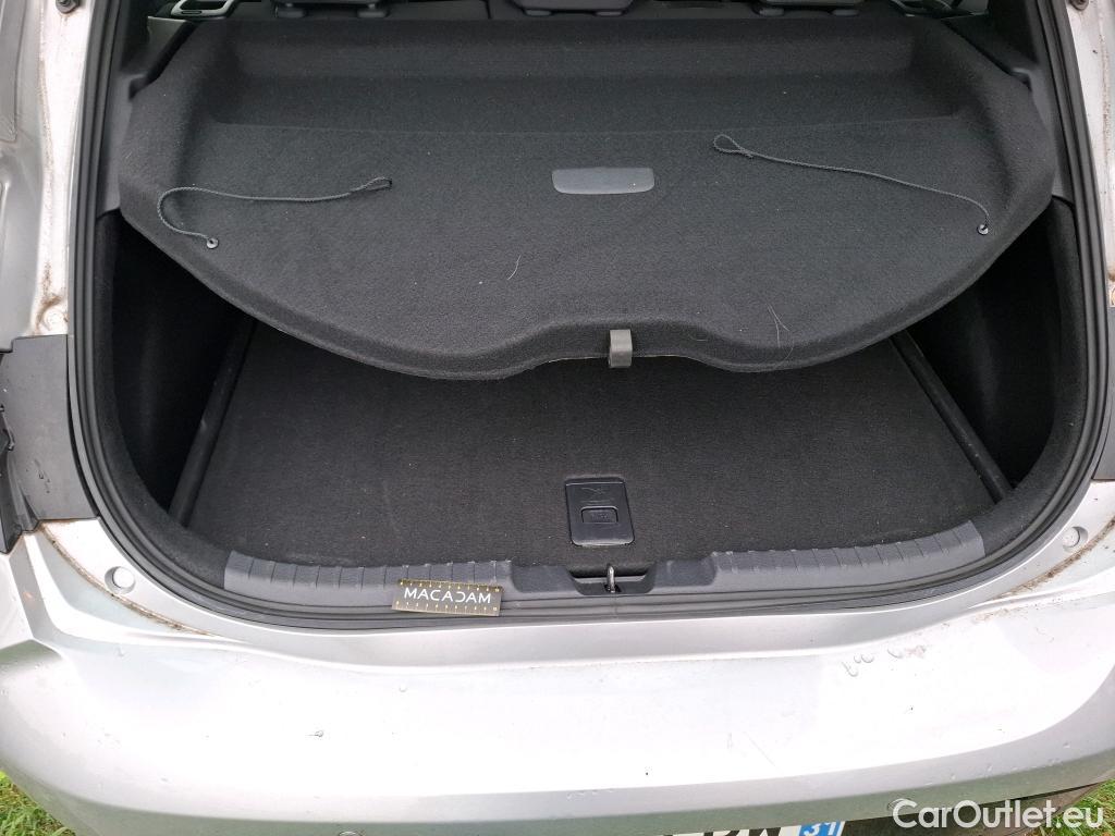  Toyota  Corolla TOYOTA  / 2022 / 5P / Berline Hybride 140h Dynamic Business Beyond Zer #18