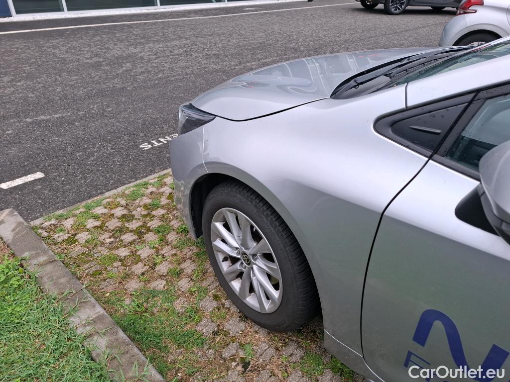  Toyota  Corolla TOYOTA  / 2022 / 5P / Berline Hybride 140h Dynamic Business Beyond Zer #7
