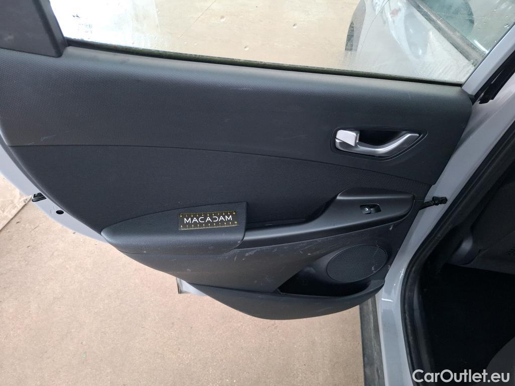  Hyundai  Konna Kona Business Hybrid 2WD 1.6 GDI 140CV BVA6 E6dT #9