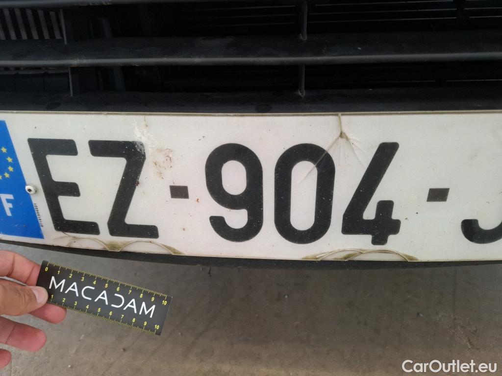  Renault  Clio  IV Air MediaNav 1.5 dCi 75CV BVM5 E6 #37