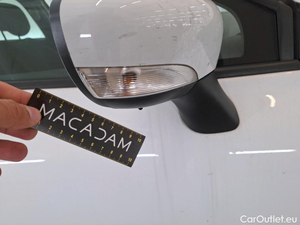  Renault  Clio  IV Air MediaNav 1.5 dCi 75CV BVM5 E6 #29