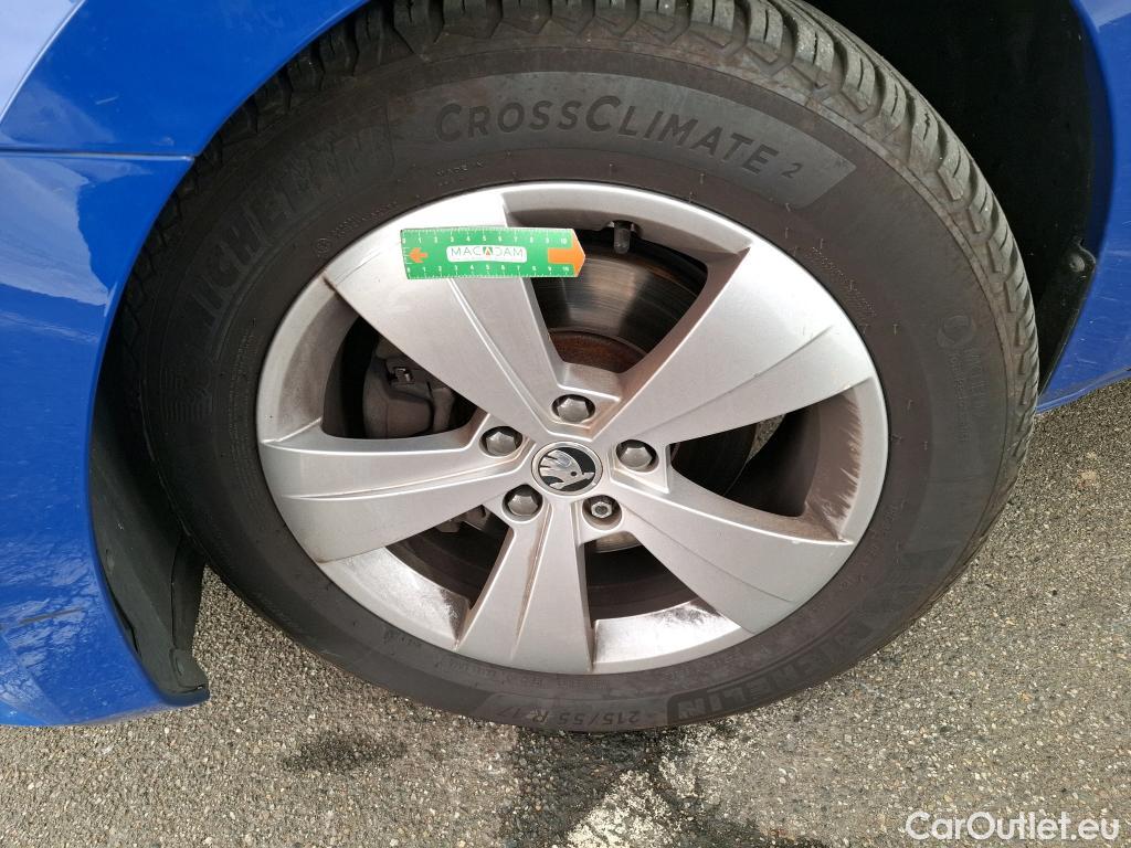  Skoda  Superb  Berline Business 2.0 TDI 150CV BVA7 E6d #18