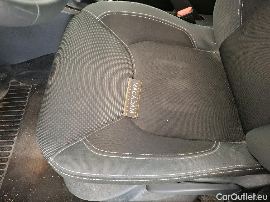  Renault  Clio  IV Air MediaNav 1.5 dCi 75CV BVM5 E6 #40