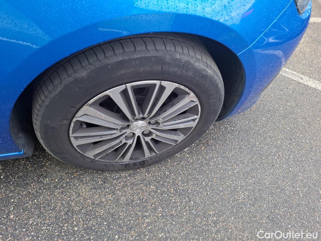  Peugeot  308  Allure Business 1.5 HDi 130CV BVA8 E6d #38