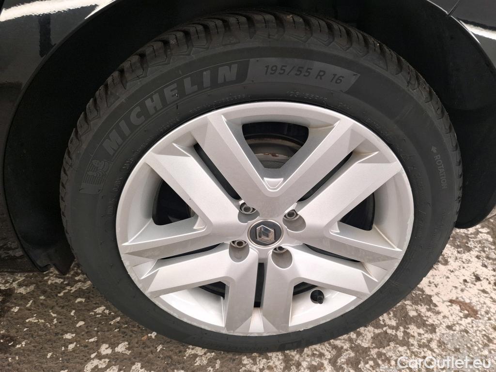  Renault  Clio  V Business 1.6 E-TECH Hybrid 140CV BVA6 E6d #23