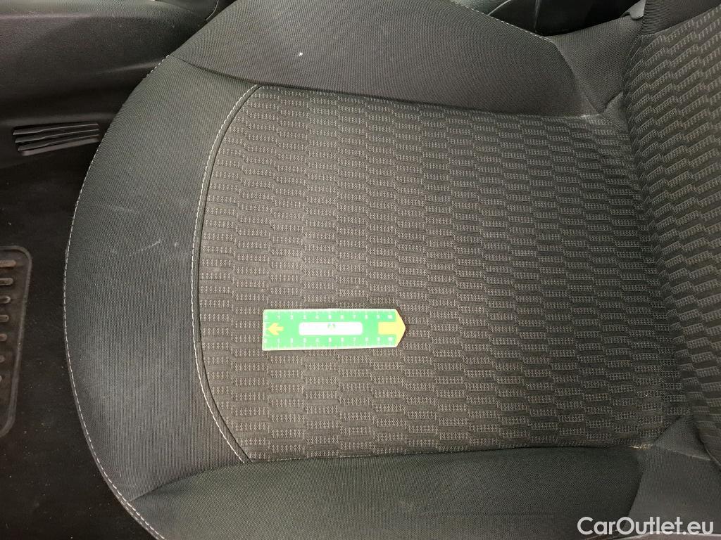  Peugeot  208  Active Business 1.5 HDi 100CV BVM5 E6dT #33