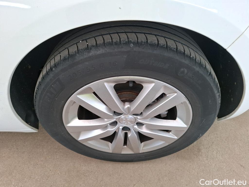  Peugeot  308  Active Business 1.5 HDI 100CV BVM6 E6dT #31