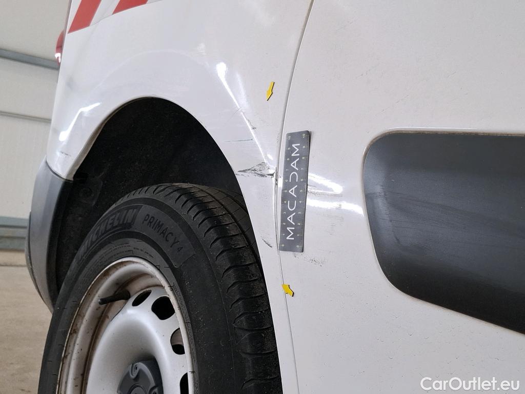  Citroen  Berlingo  Fourgon Club L1 (Court) 1.6 BlueHDi 100CV BVM5 E6 #4