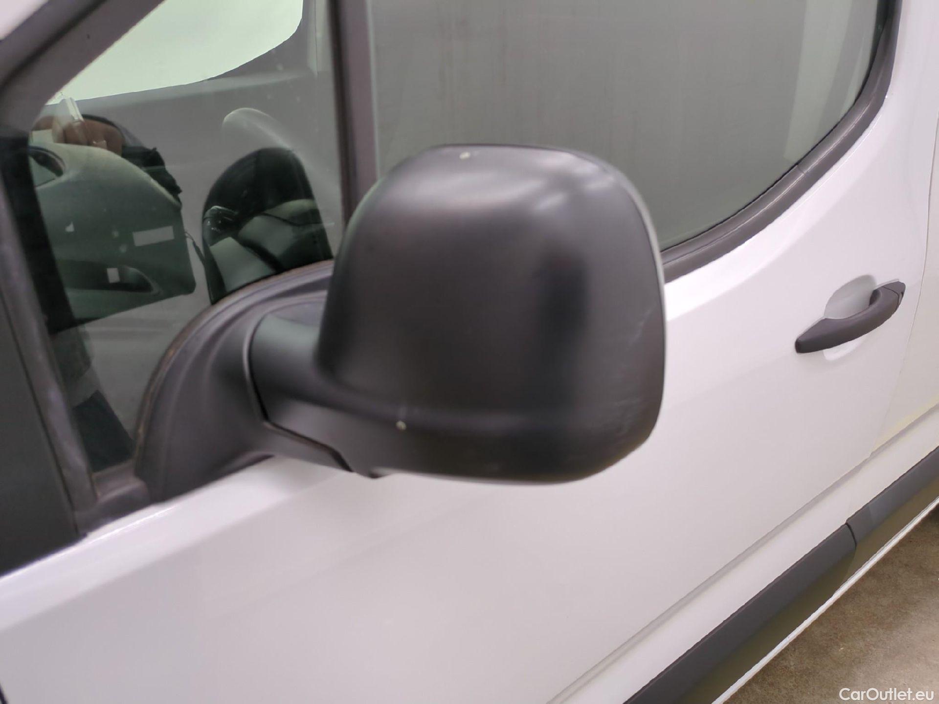  Citroen  Berlingo  Fourgon Club M 650 1.5 BlueHDi 100CV BVM5 E6dT #1