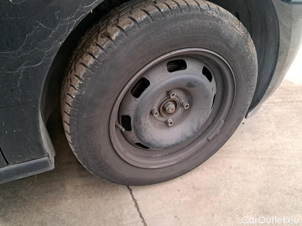 Citroen  C3  Business 1.4 HDi 70CV BVM5 E5 #42