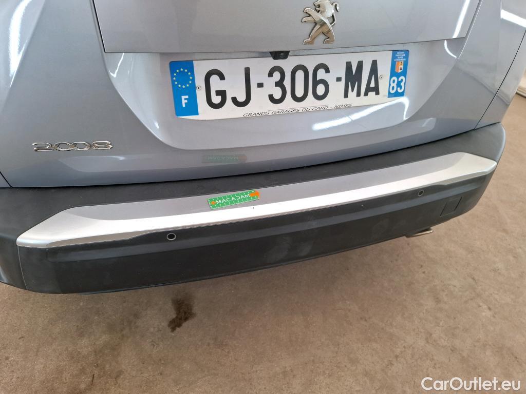  Peugeot  2008  Allure Pack 1.5 HDi 130CV BVA8 E6d #32