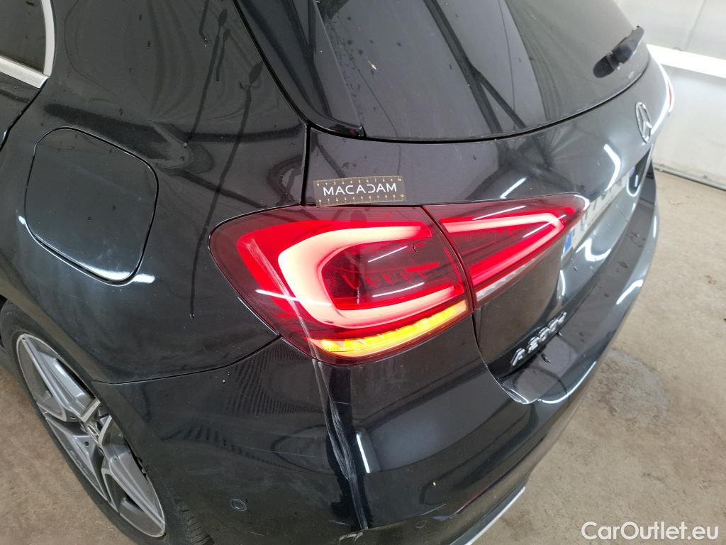  Mercedes  A-Klasse MERCEDES BENZ Classe A Compact  2018  5P  Berline A 200 d AMG Line 8G DCT #66