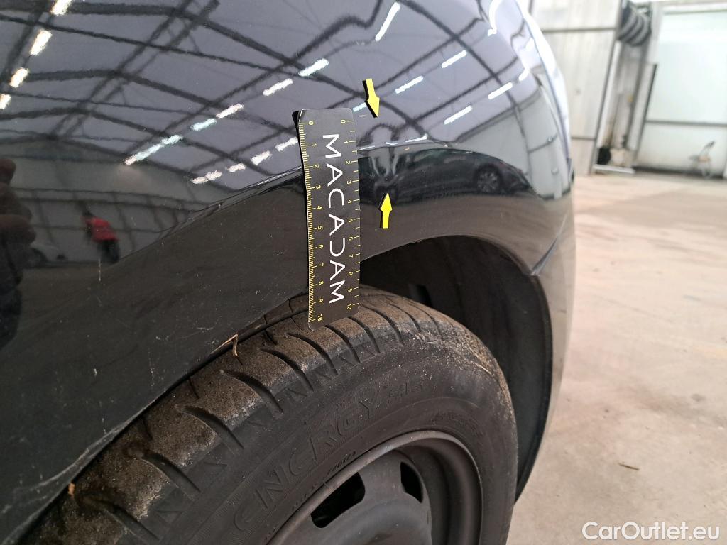  Citroen  C3  Business 1.4 HDi 70CV BVM5 E5 #9