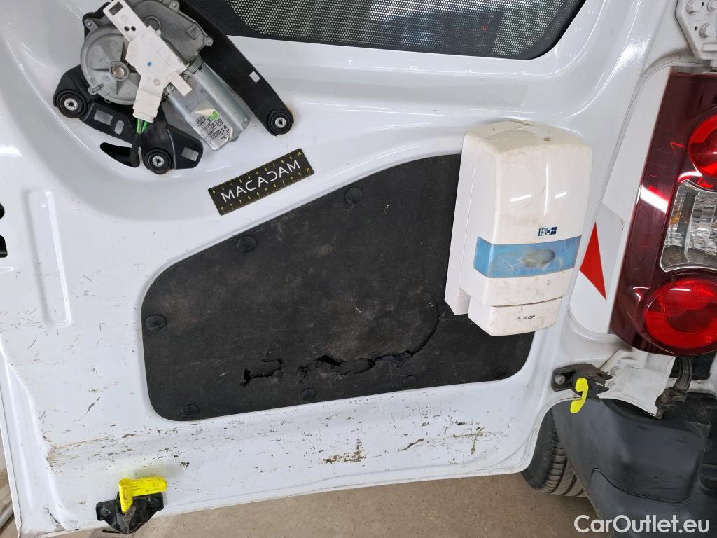  Citroen  Berlingo  Fourgon Club L1 (Court) 1.6 BlueHDi 100CV BVM5 E6 #27