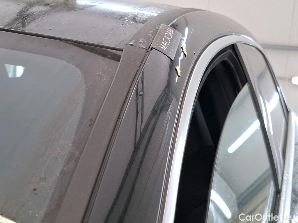  Mercedes  A-Klasse MERCEDES BENZ Classe A Compact  2018  5P  Berline A 200 d AMG Line 8G DCT #59