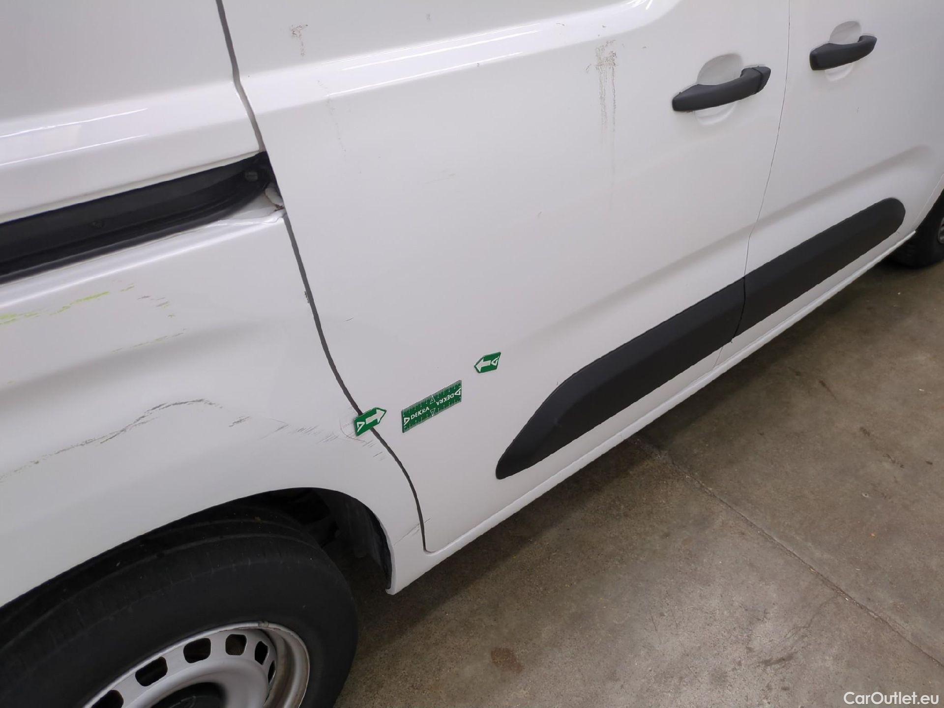  Citroen  Berlingo  Fourgon Club M 650 1.5 BlueHDi 100CV BVM5 E6dT #29