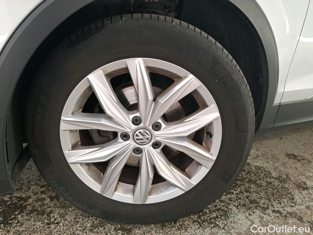  Volkswagen  Tiguan VOLKSWAGEN  5p SUV 2.0 TDI 150 DSG7 Carat #11