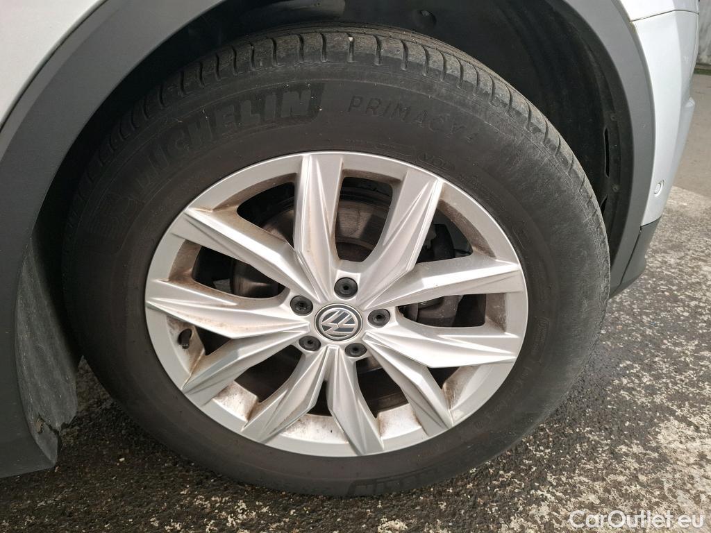  Volkswagen  Tiguan VOLKSWAGEN  5p SUV 2.0 TDI 150 DSG7 Carat #12