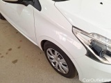 Peugeot  208 PEUGEOT  / 2015 / 5P / BERLINA ACTIVE BLUEHDI 100CV S/S #39