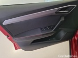  Seat  Arona SEAT  / 2017 / 5P / CROSSOVER 1.0 TGI 66KW FR #102